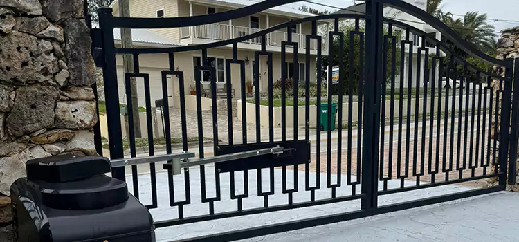 Swing Gate Opener with Keypad Rockville